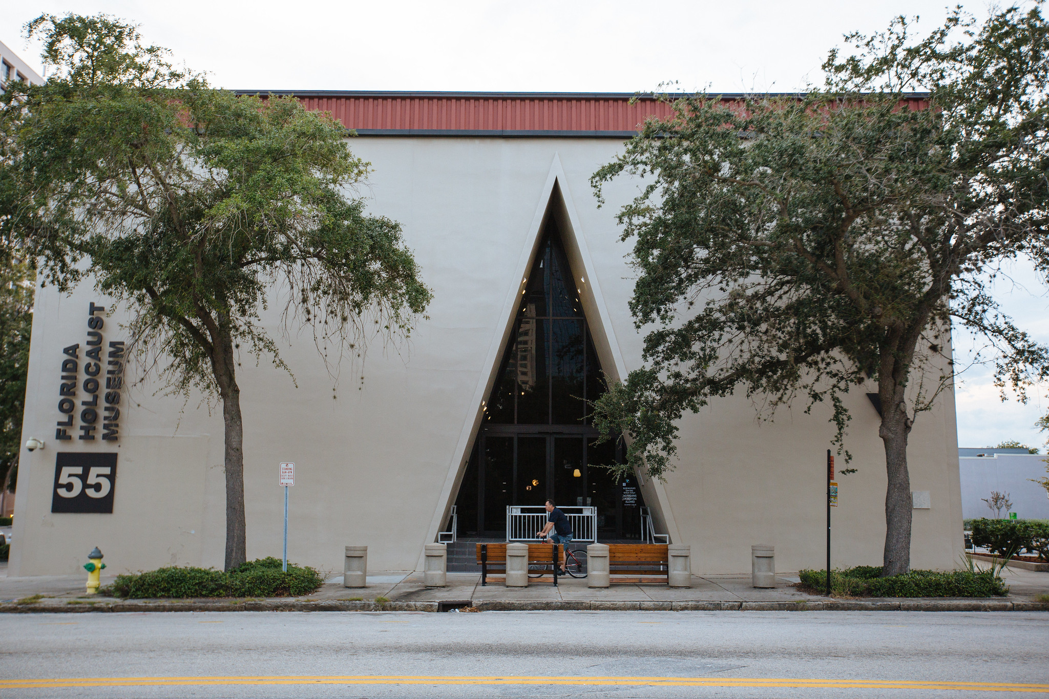 Front of the Florida Holocaust Museum